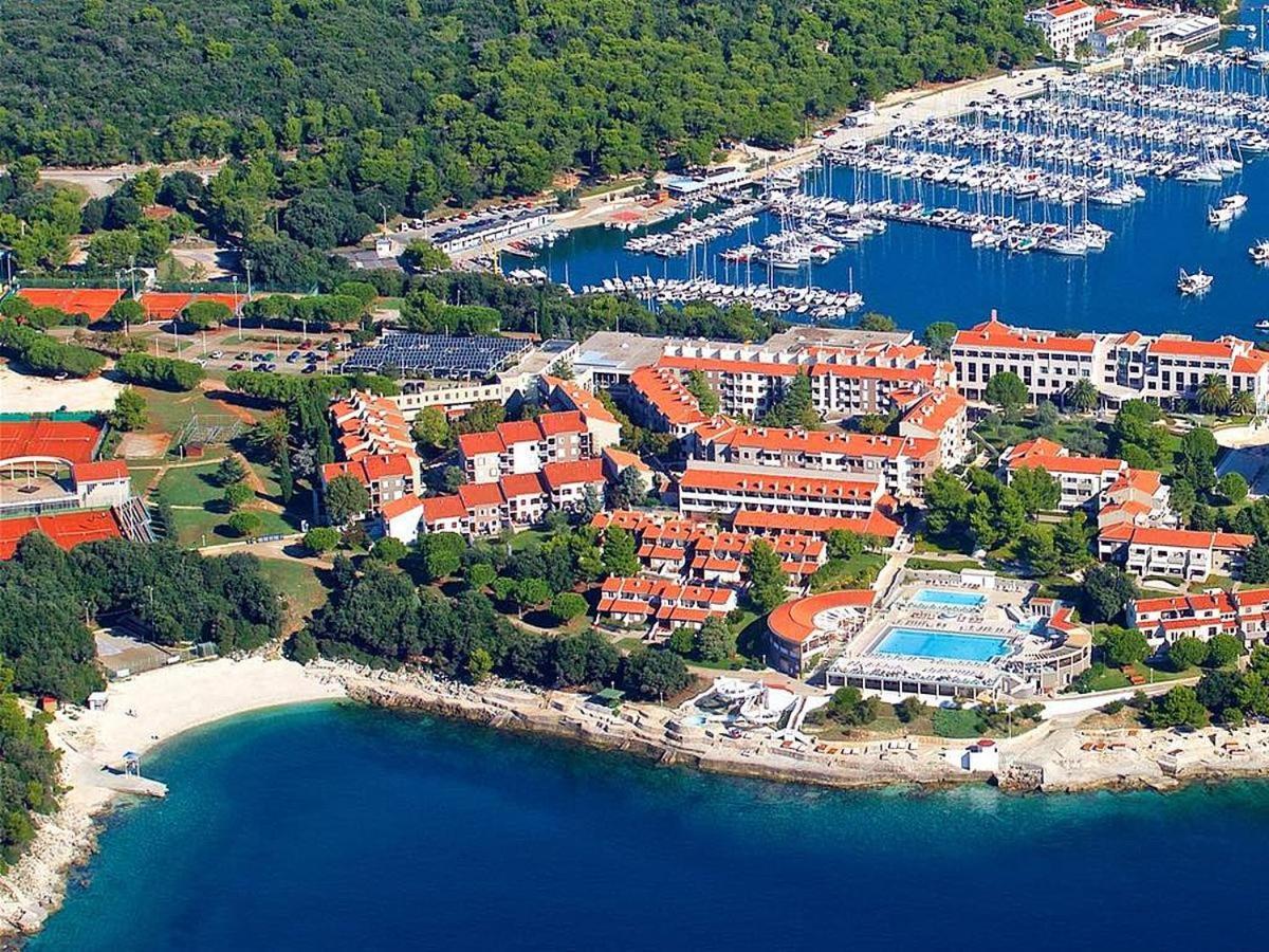 Apartmani Valdebek Pola Esterno foto
