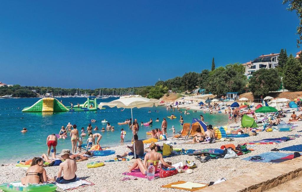 Apartmani Valdebek Pola Esterno foto
